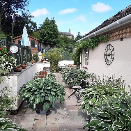 Holly Lodge อัล์นวิก ภายนอก รูปภาพ